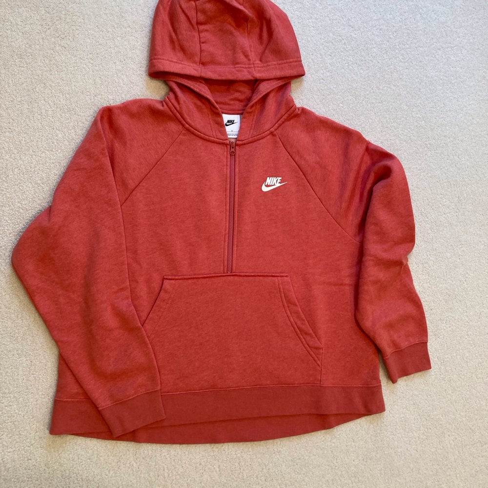 Nike Ladies 1/4 Zip Hoodie, Size Medium